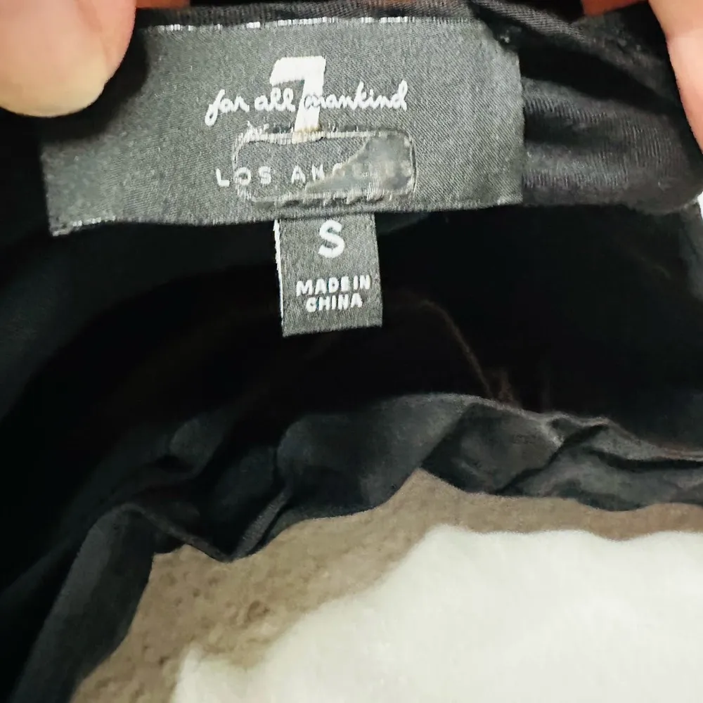 7 For All Mankind Soft Black Spaghetti Strap Cami Tank Top Size Small - Image 3