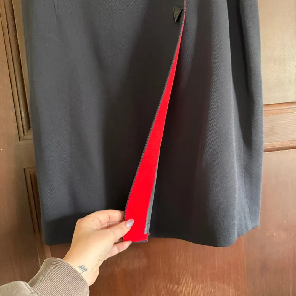 ROGER SAKOUN Paris | 80s Vintage Navy Wool Wrap Skirt with Unique Buttons | 46 Blue Size 10 - Image 4