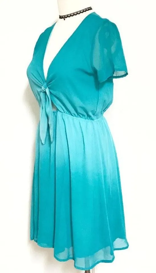 Bohemian Low Cut Front Knot Tie Ombre Dress - Image 3