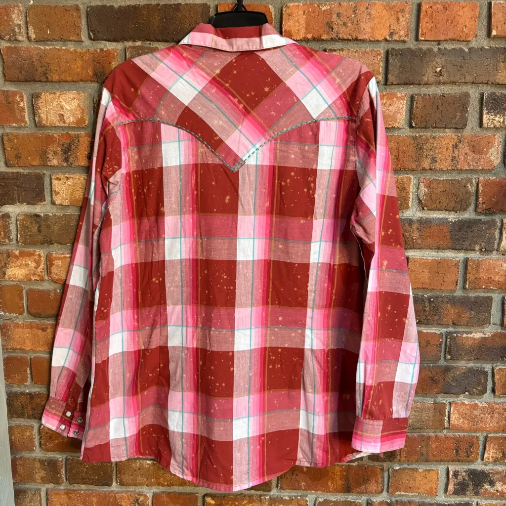 Wrangler womens plaid pearl snap western cowgirl rodeo snap front shirt red L - Image 4