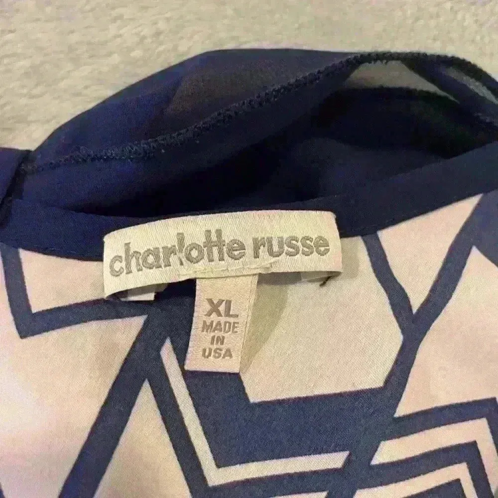 Women’s Blue and White Charlotte Russe Romper - Image 3