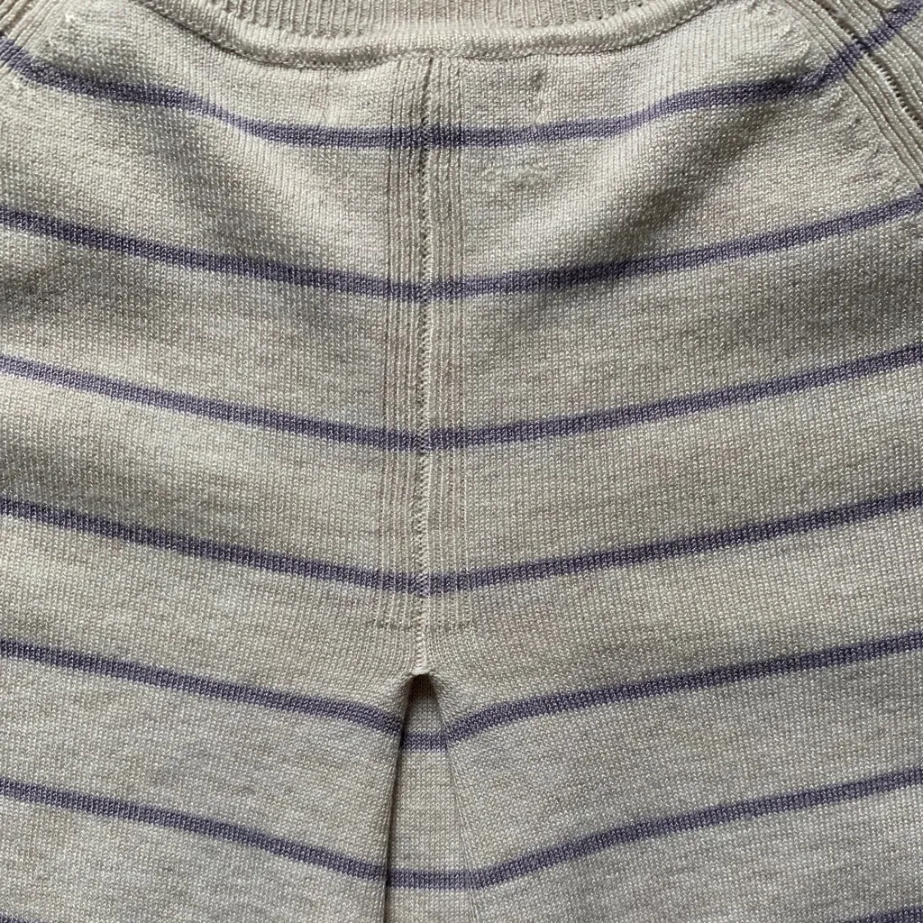 Maurices Shirttail Striped Blouse Sweater Size Medium Purple/Cream - Image 5