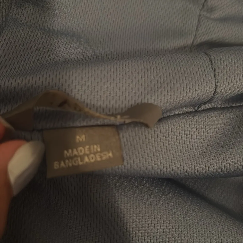 Natural Reflections Blue Raincoat Lightweight Hooded Design - Image 4