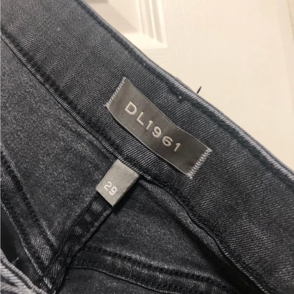 DL1961  Jeans - Image 3