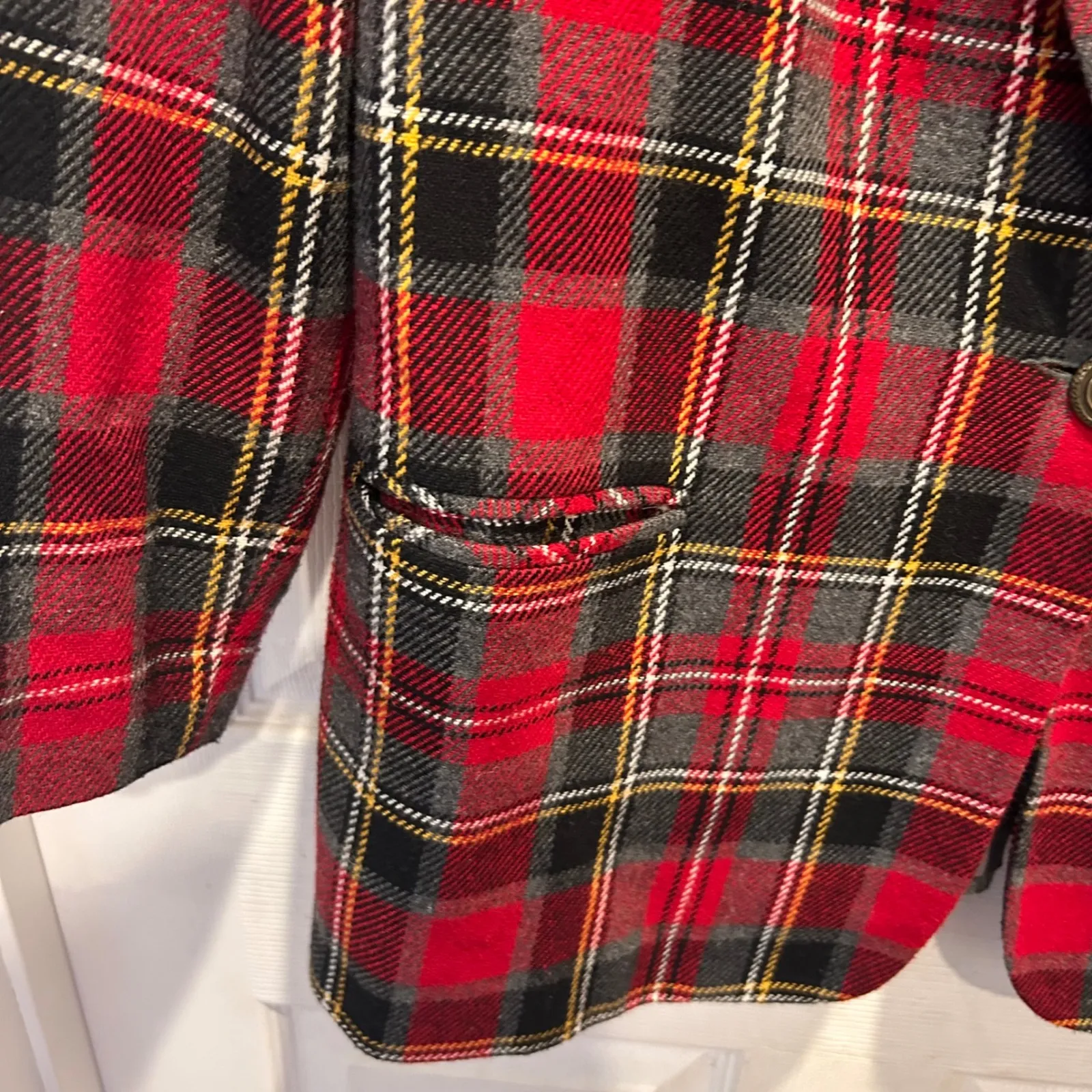 VTG REQUIREMENTS Red Plaid Blazer Velvet Collar 16W Classic Business Holiday - Image 4