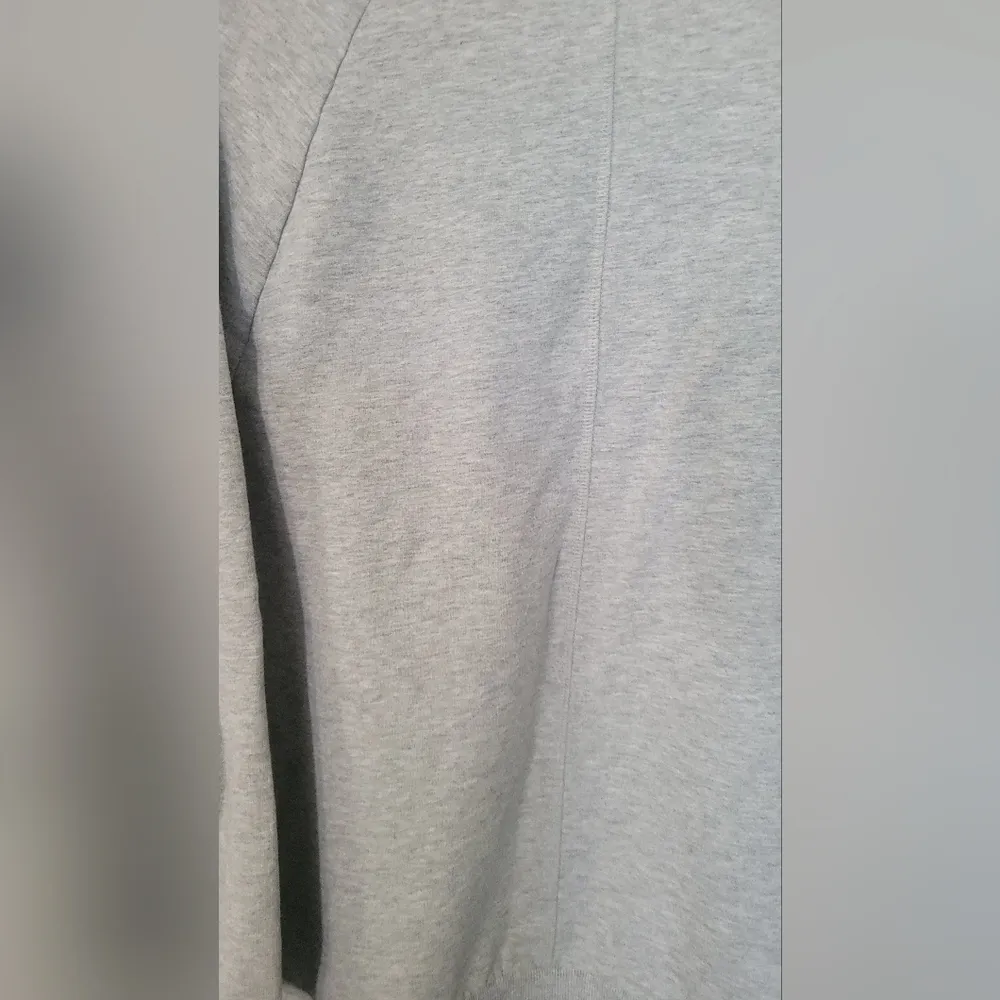 Victoria Secert  Gray Sequin Embellished Sweatshirt Size M - Image 7