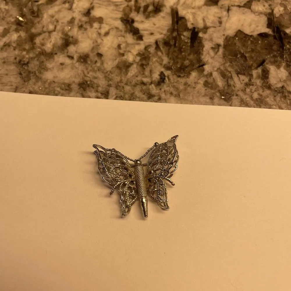 Signed Monet Silver Tone Metal Brooch Pin Butterfly Insect - Image 6