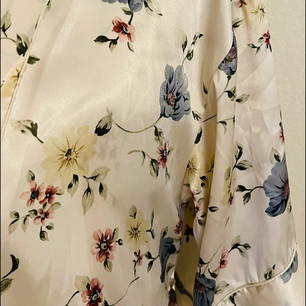 Vintage Barbizon floral nightgown robe set. Blue Size M - Image 5