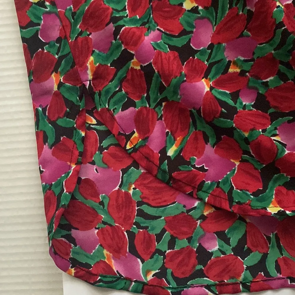 Vintage 80s Victoria’s Secret gold label tulip button nightgown, size small - Image 9