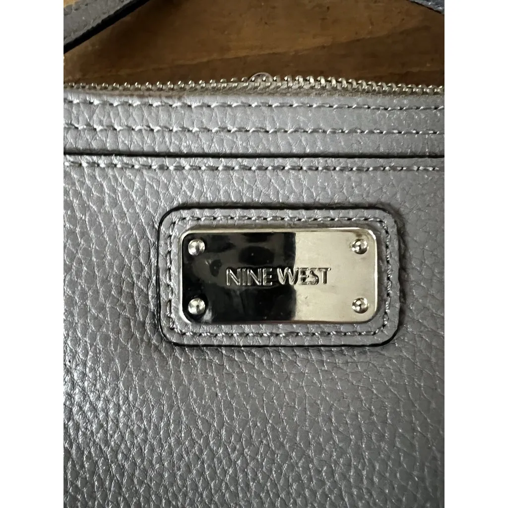 Nine West Gray Cross Body Pocketbook ~ 3 Section Shoulder Purse - Image 7