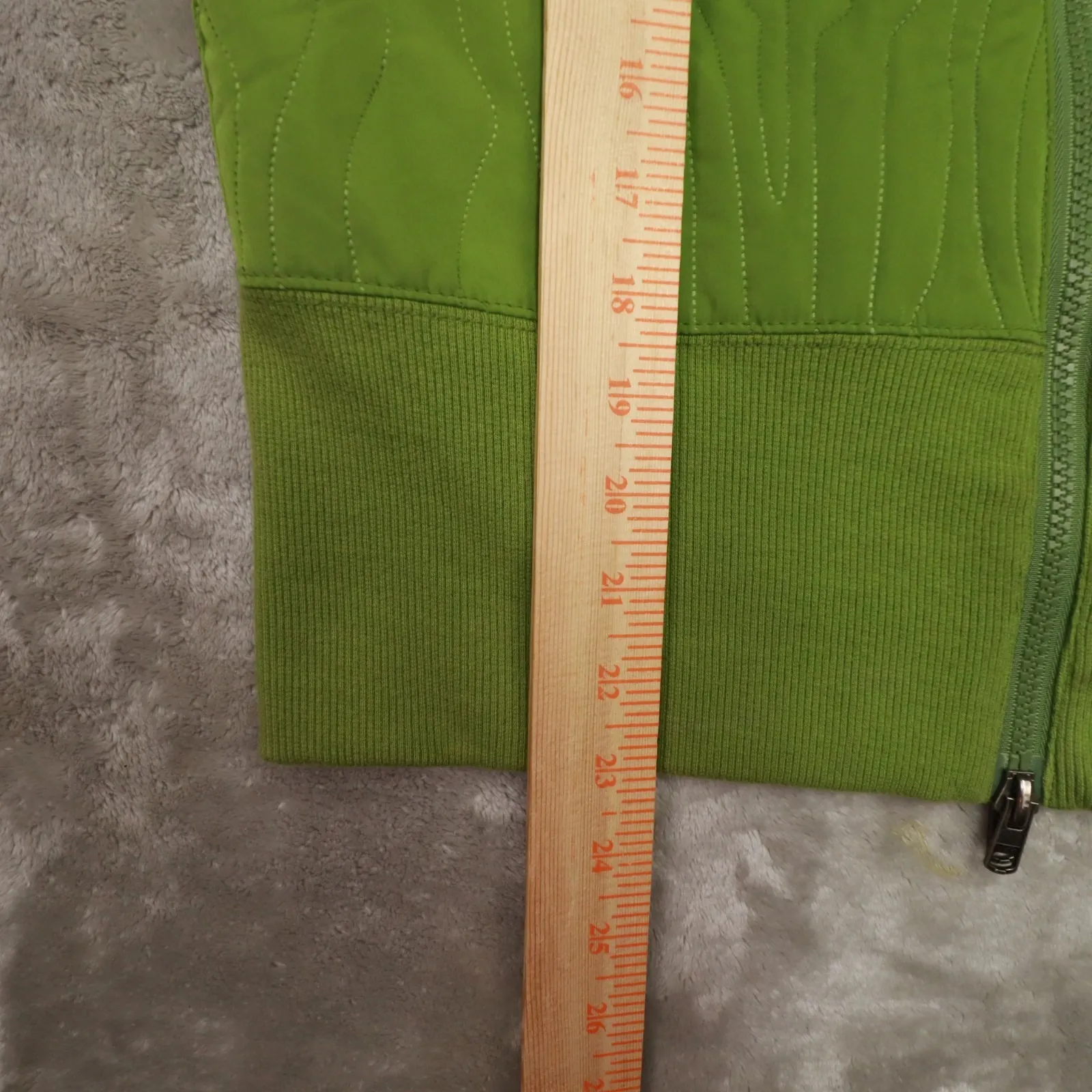 Columbia Reversible Quilted Turtle Neck Vest Green Womens Medium Coastal Outdoor - Image 7