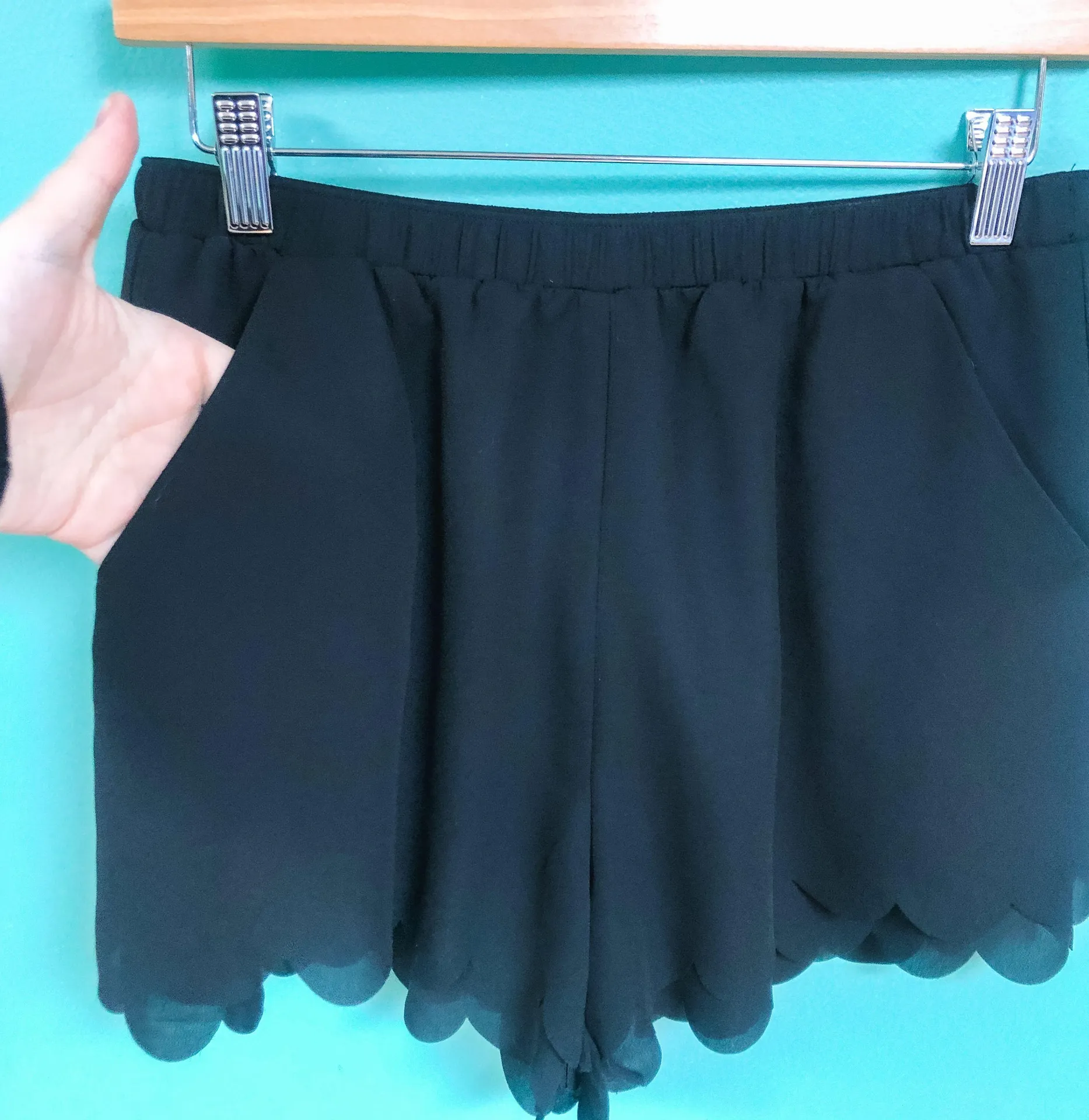 Black Scalloped Shorts - Image 4