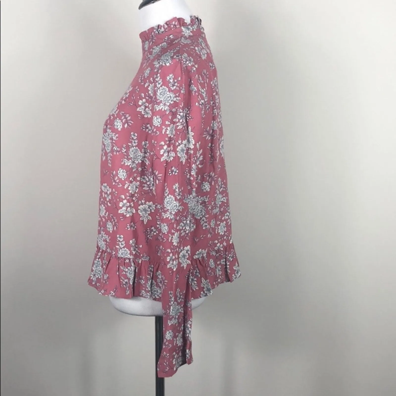 Code Mode Top Pink Ruffle Mock Neck Floral - Image 3