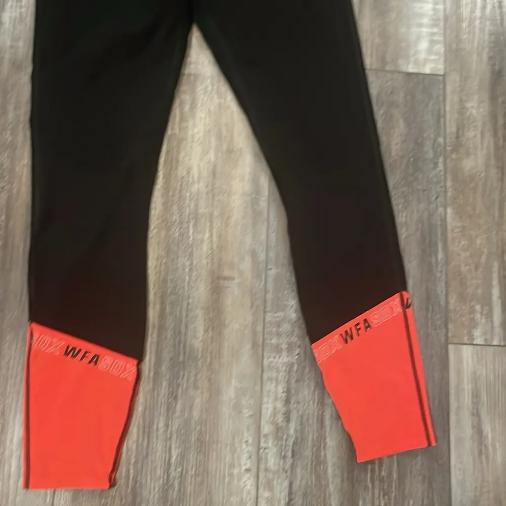 Sarah Days x White Fox Reboot Ignite Leggings Sports Bra Orange Small - Image 7