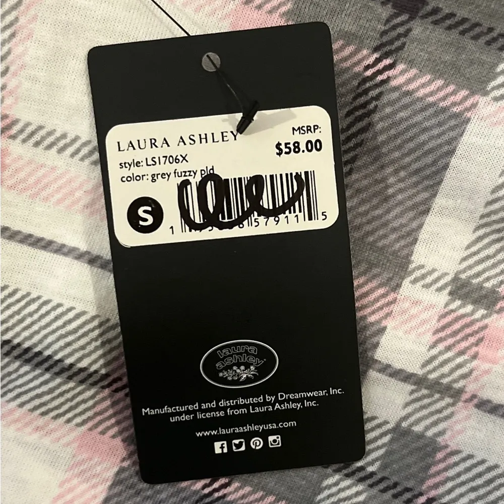 NWT Laura Ashley Grey Pink White Plaid Flannel Collared Long Sleeve Pajama Top S - Image 9