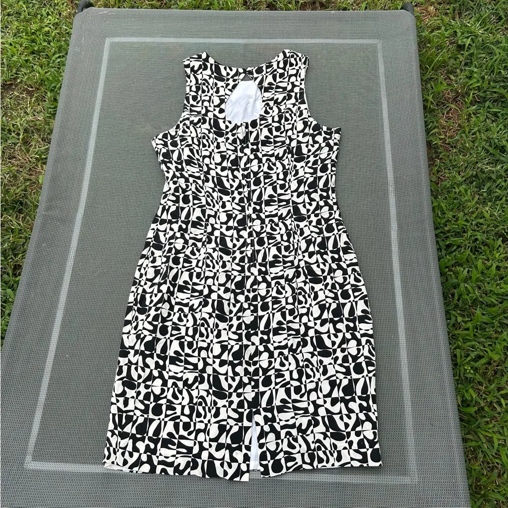 Vintage Maggie London‎ silk retro dress size 14 black white classy work quirky - Image 9