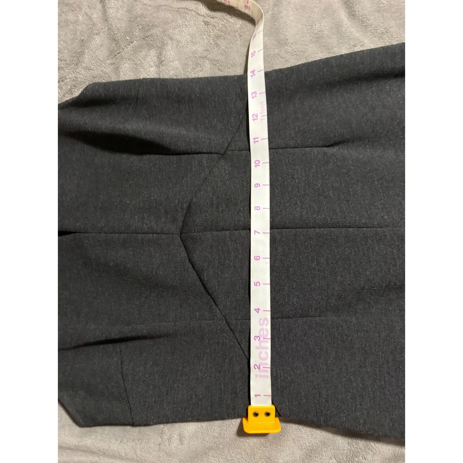 NWOT BLK LT Size Small Charcoal Gray V - Image 4