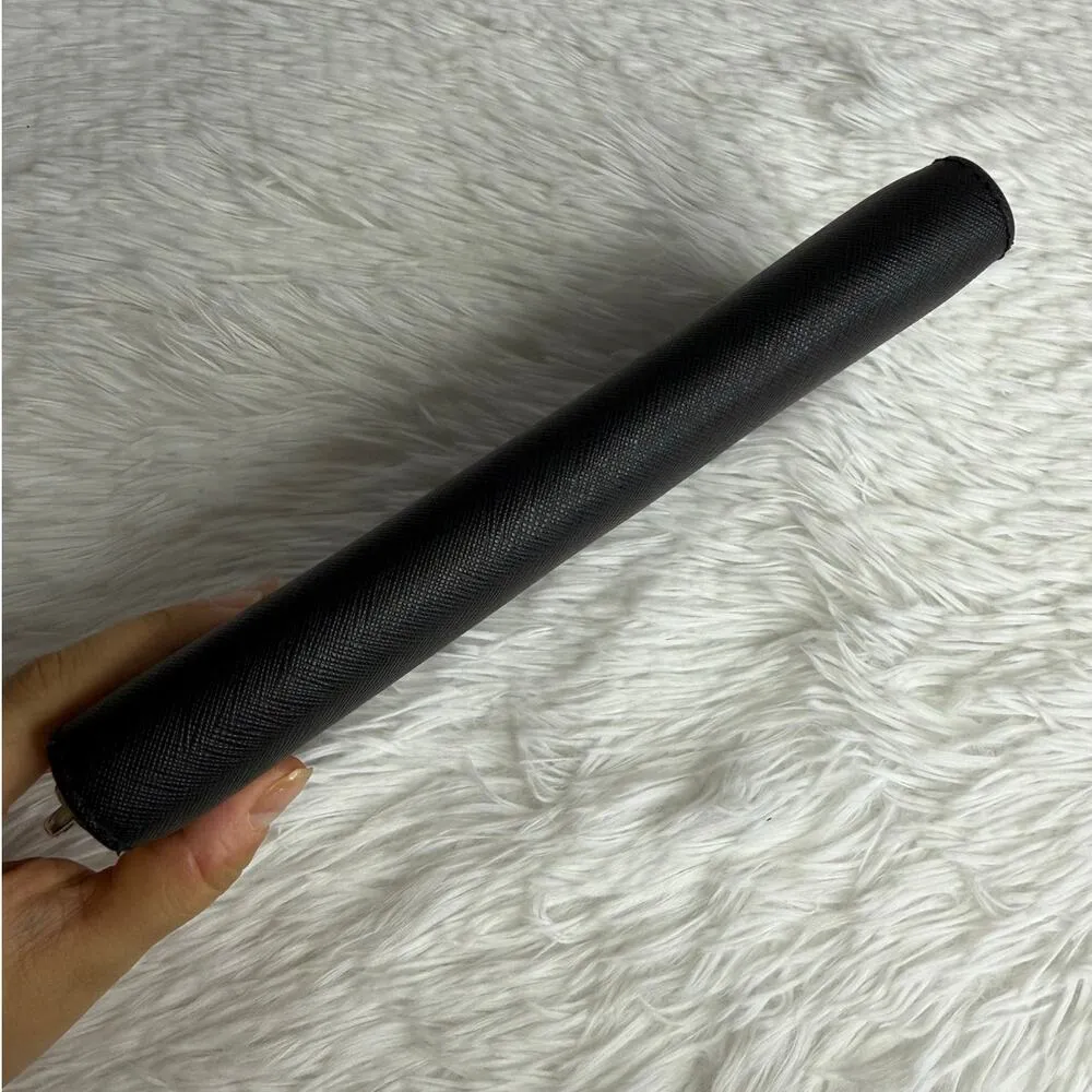 Michael Kors Black Zip Around Wallet - Image 3