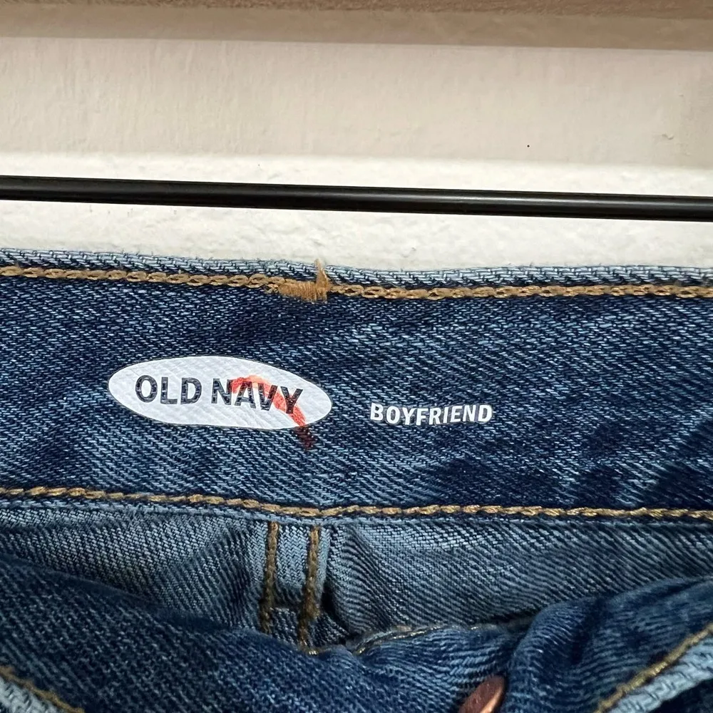 Old Navy Dark Wash Star Denim Boyfriend Shorts Size 20 New - Image 3