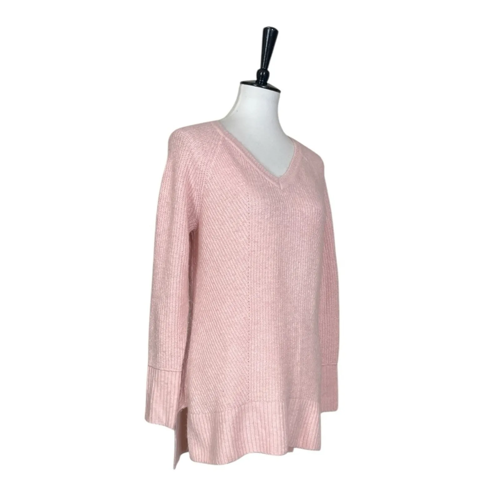 Westport Sweater Bundle V-neck Soft Fuzzy Ribbed Black Pink Women’s Size Medium - Image 4