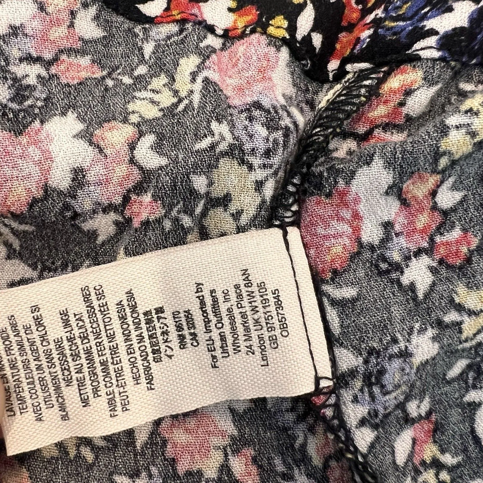 Free People Bohemian flowy Mini Dress M Black Floral Button Front Bell Sleeve - Image 3