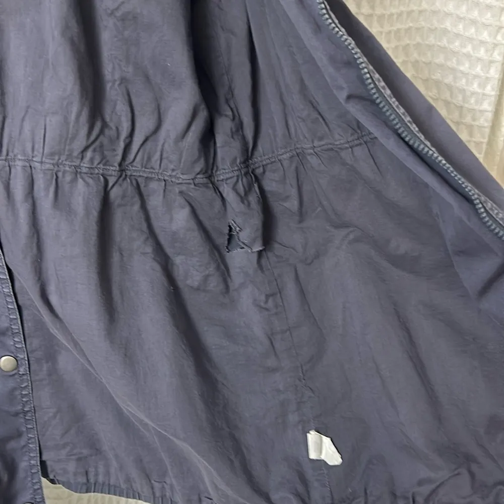 Old Navy Utility Cargo Jacket Blue - Image 4