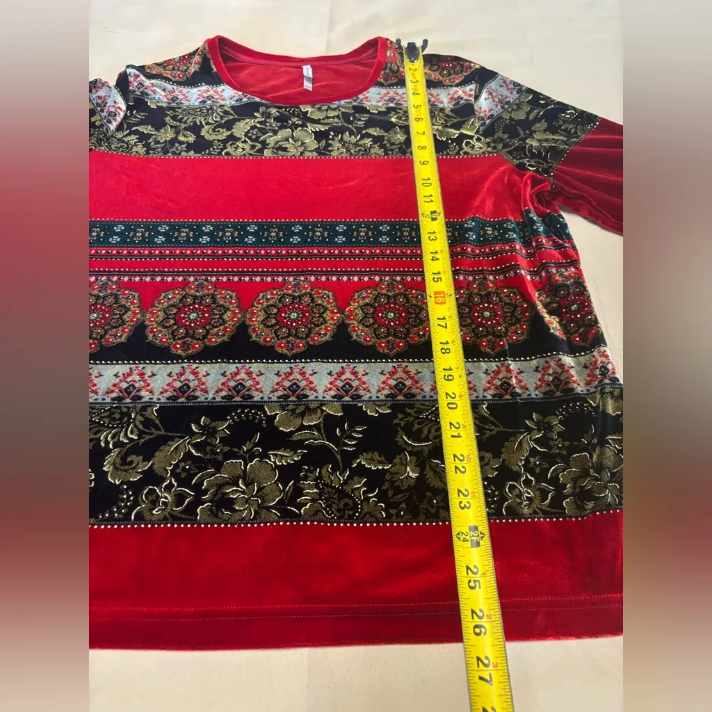 White Stag Red and Black Velvet‎ Floral Patterned Blouse Long Sleeve - Image 5