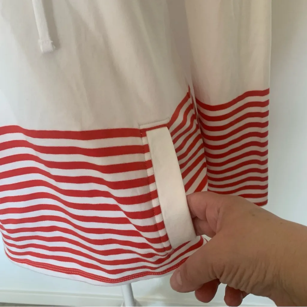 EUC Talbots Petite Red White Nautical Hoodie Kangaroo Pocket Sweatshirt Size SP - Image 5