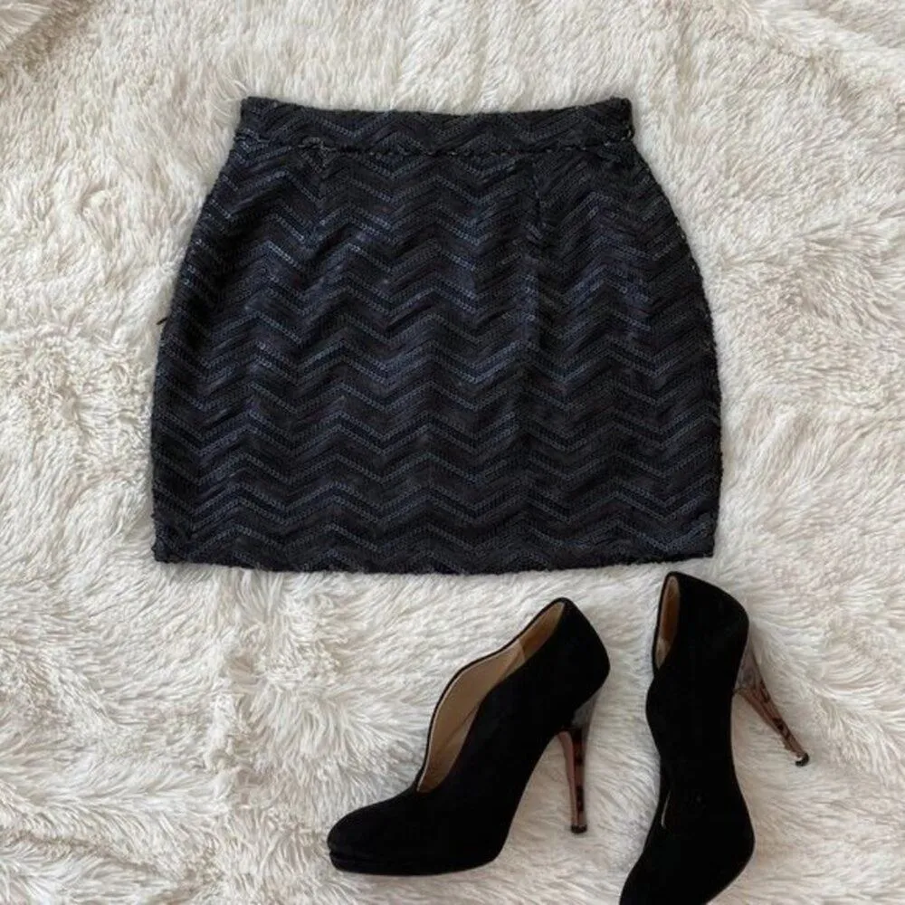 EUC TOBI Sequined Black Mini Skirt Sz S/XS - Image 2