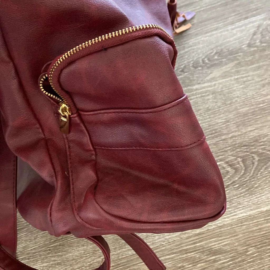 Faux leather drawstring backpack with fringe tassel maroon burgundy - Image 6