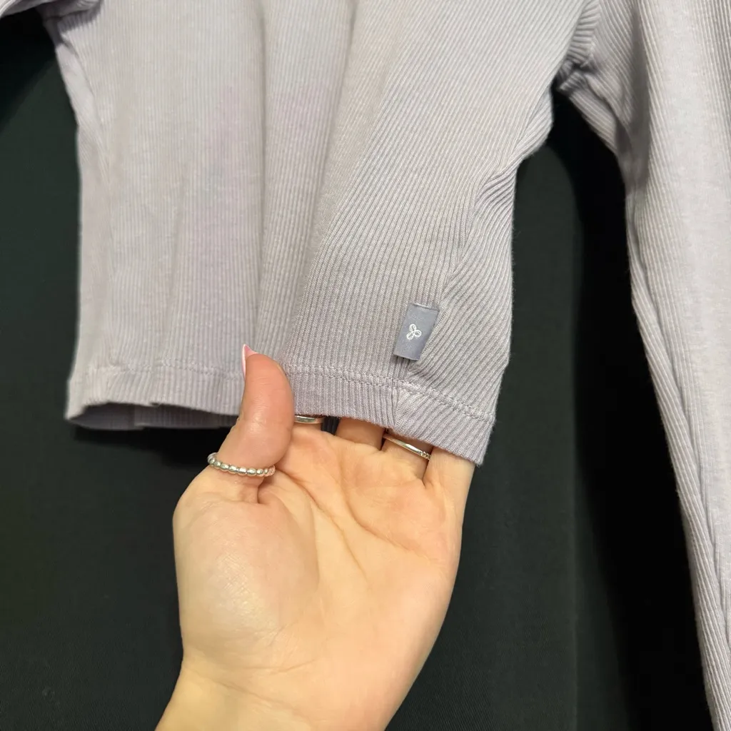 Aritzia TNA Purple Ribbed Crop Long Sleeve Shirt Top XS - Image 2