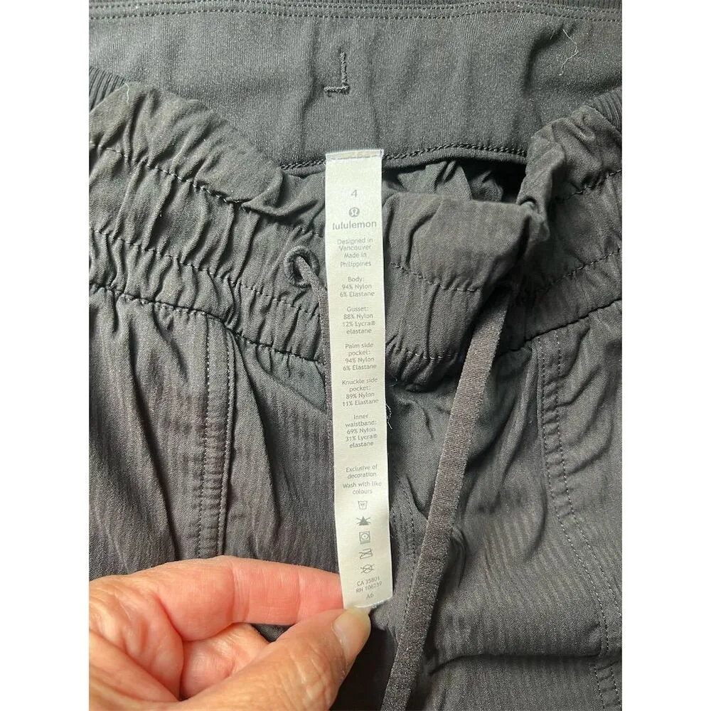 Lululemon Beyond The Studio Crops Loose Ankle Pants Black Size 4 Yoga Gy… - Image 3