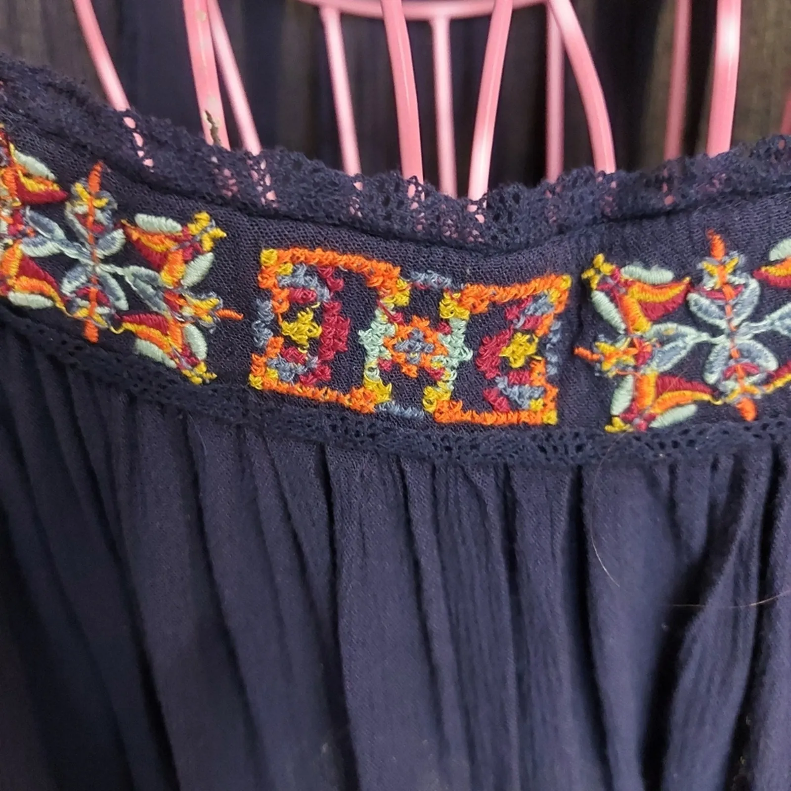 Rocks & Indigo Embroidered Floral Top M Boho Hippie Costal Cowgirl Coconut Girl Orange Size M - Image 8