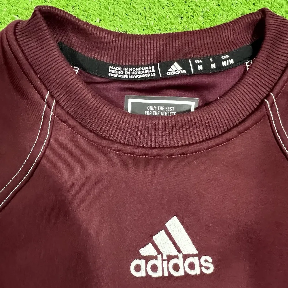 Texas A&M‎ Adidas Sweatshirt Womens SM Aggie Script Maroon Pullover EUC - Image 4