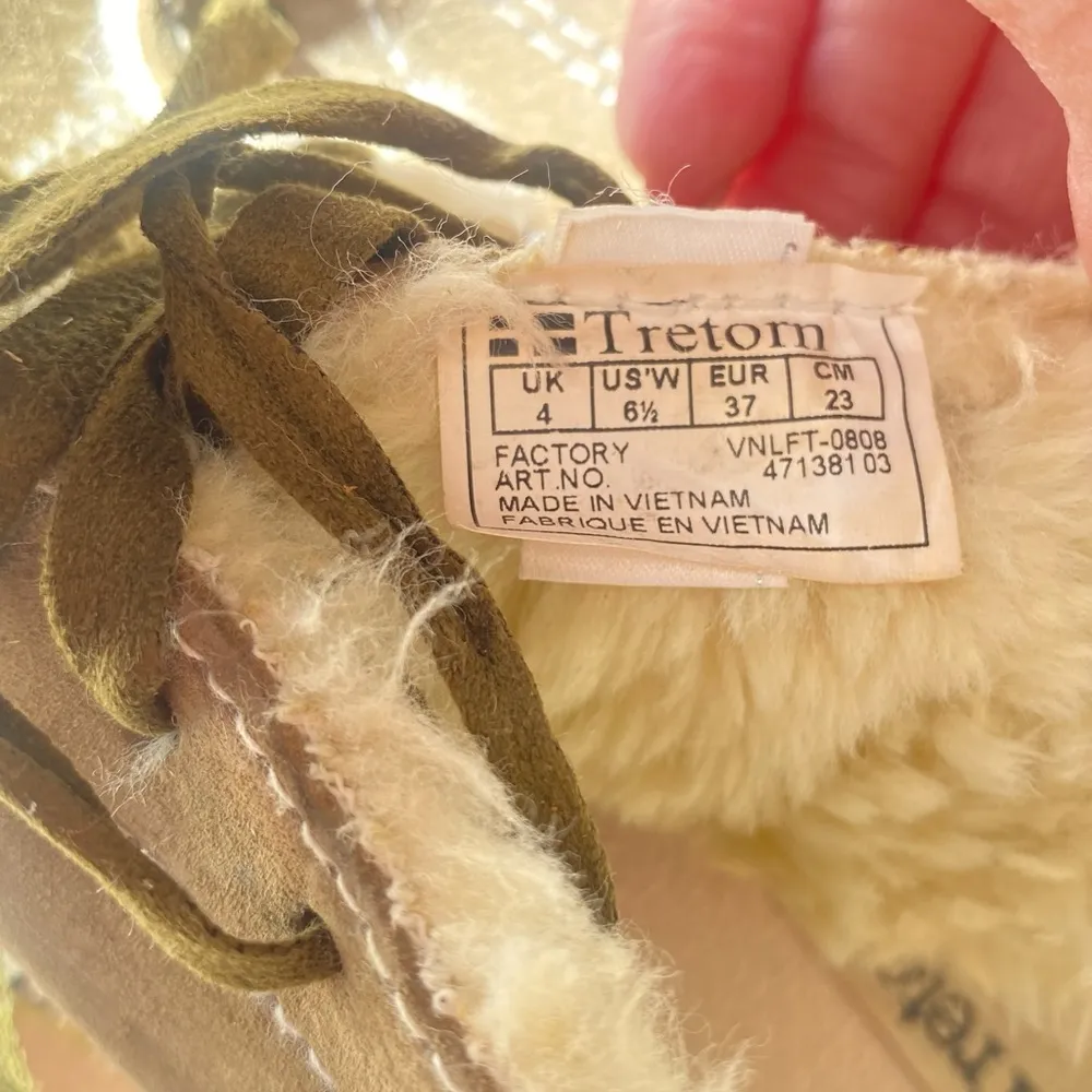 Gullwing Suede Sneakers - Image 7