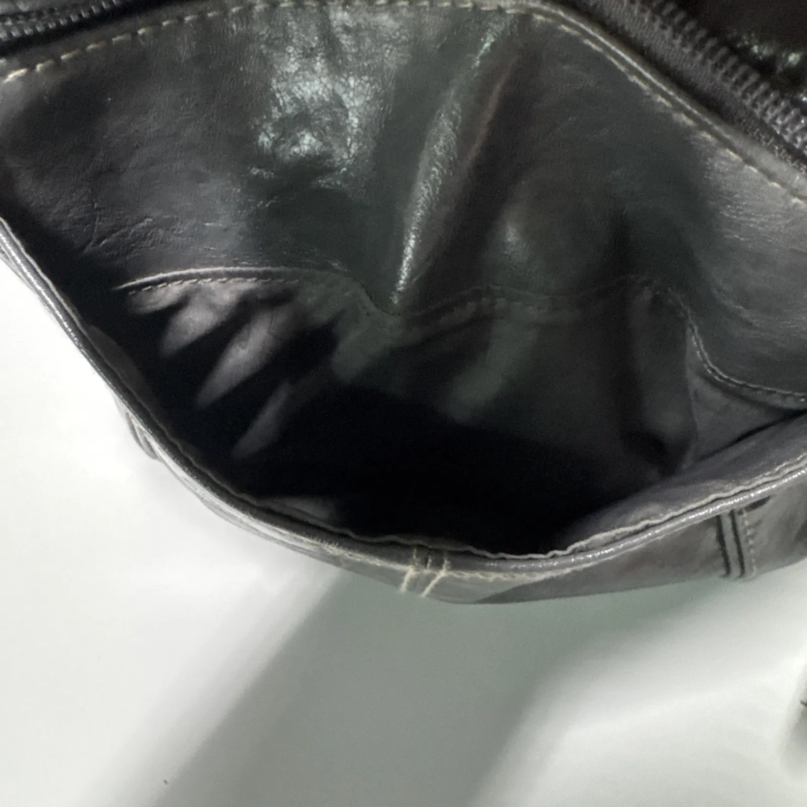 Rosetti Shoulder Bag Gray Faux Leather‎ Large Hobo Purse with Front Zip Pocket - Image 6