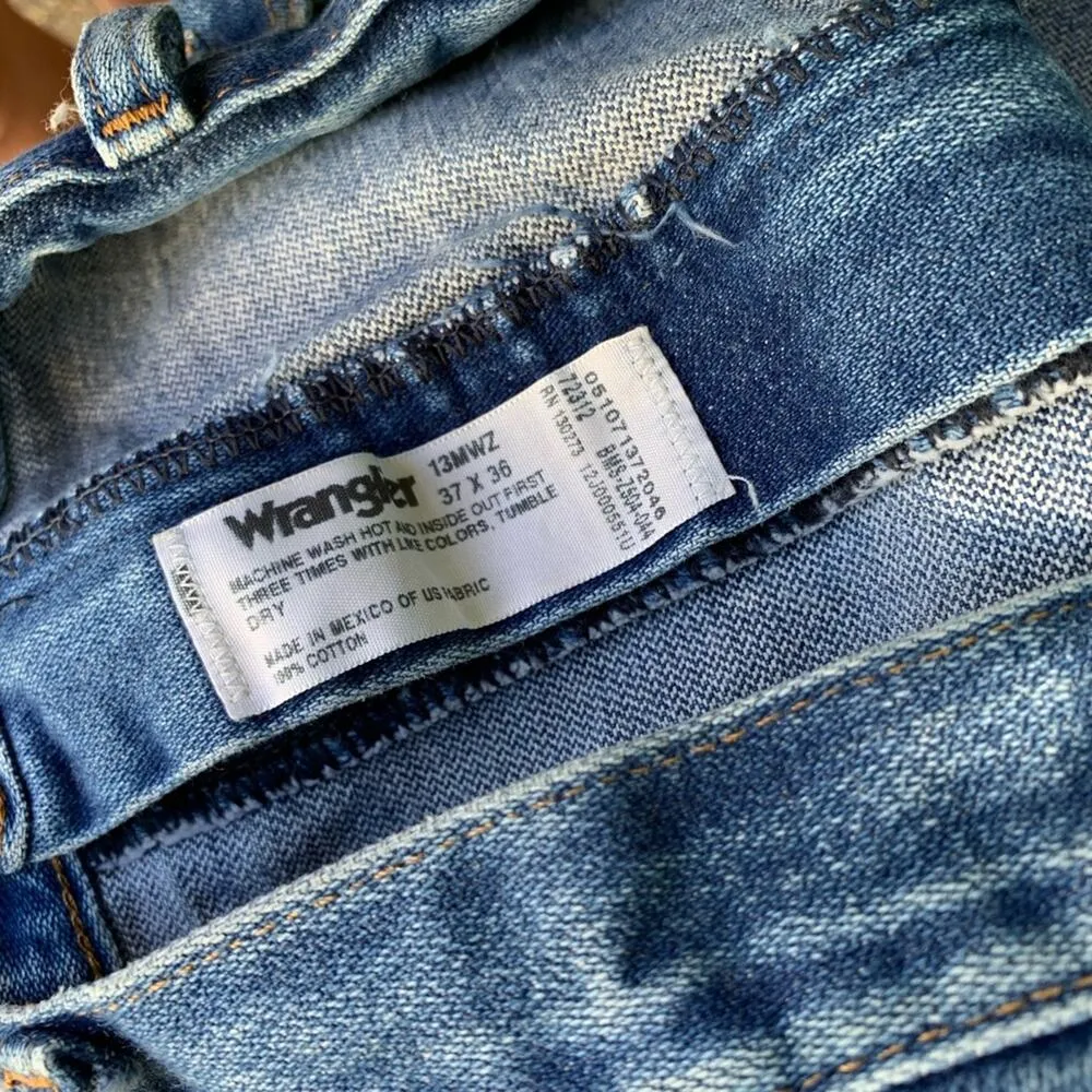 Vintage Wrangler distressed cutoff shorts - Image 5