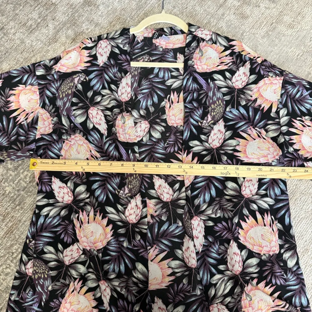H&M Divided Tropical Floral Botanical Kimono Cardigan - Image 7