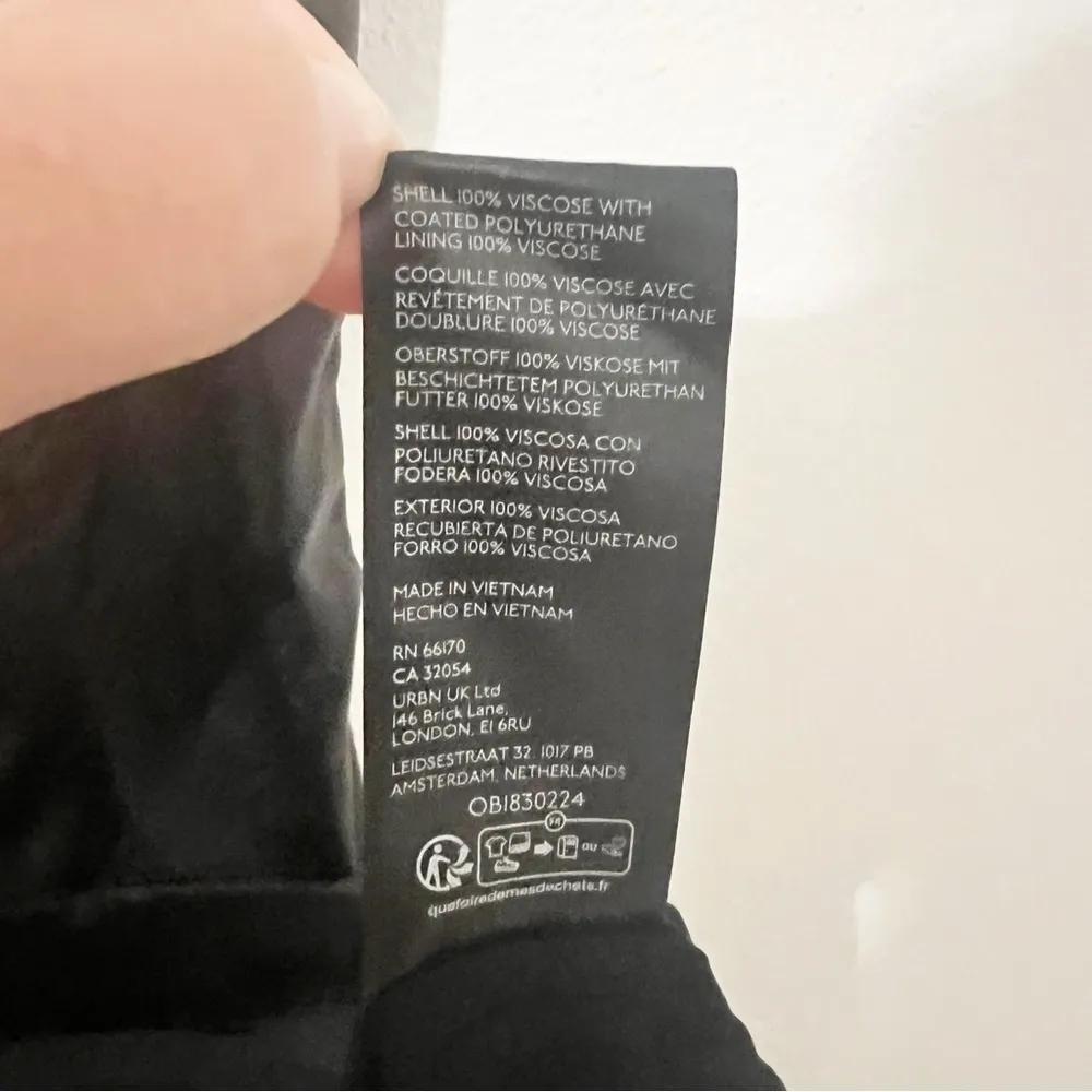 NEW NWT Free People Mimi Black Vegan Leather Mini Dress Cap Sleeve Size 10 - Image 6