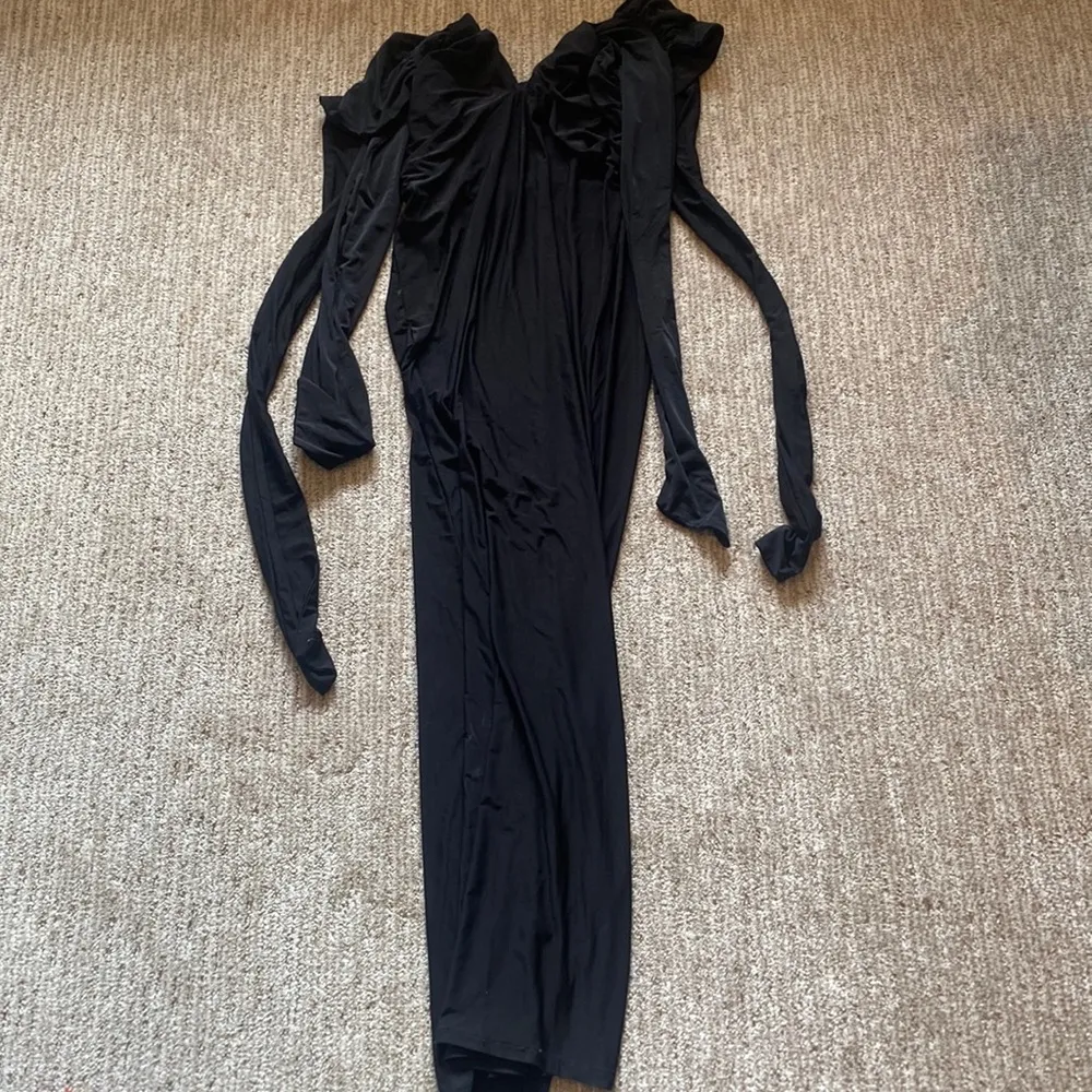 Prettylittlething black dress - Image 2