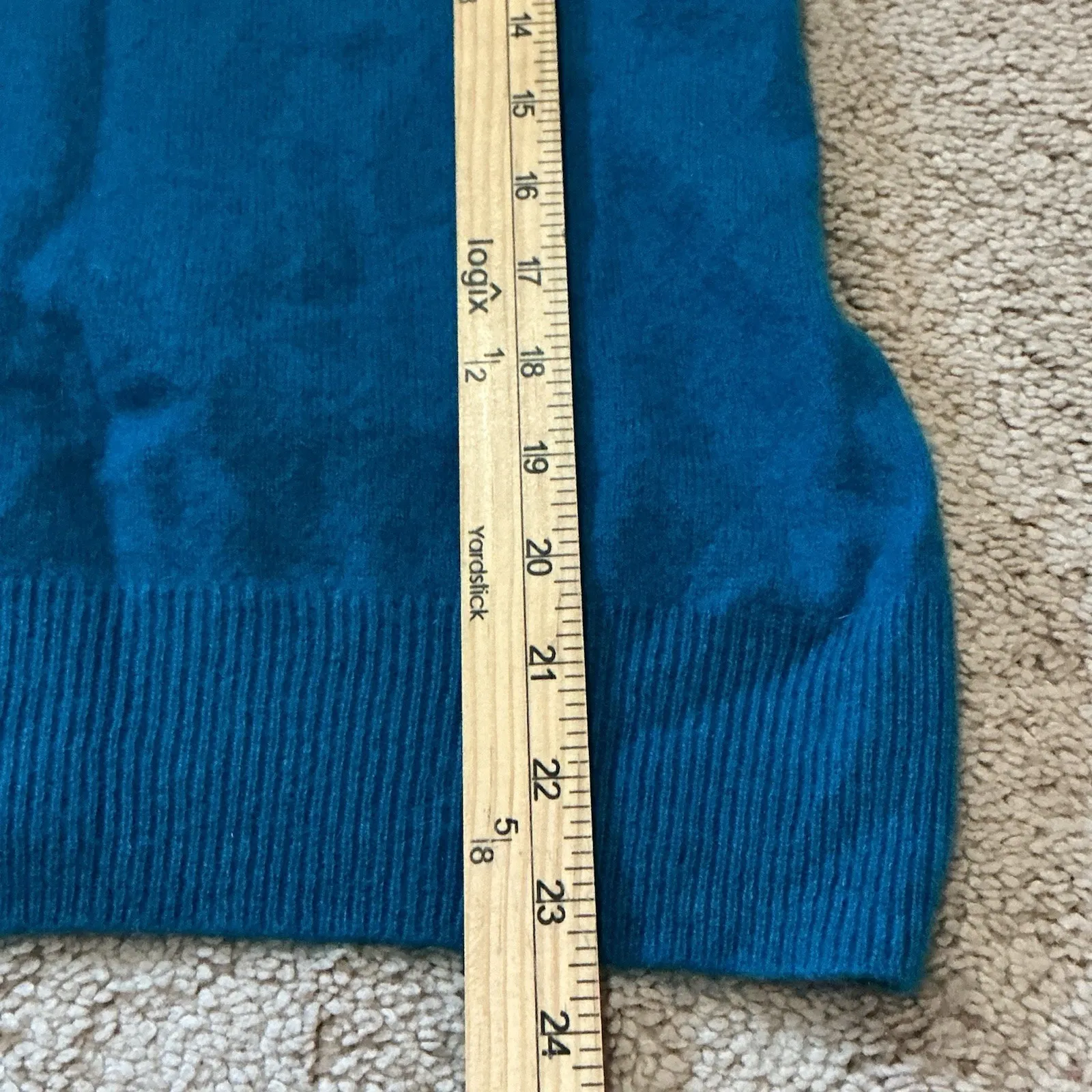 Alex Marie Teal Blue V Neck Long Sleeve Cashmere Sweater Women's - Image 4