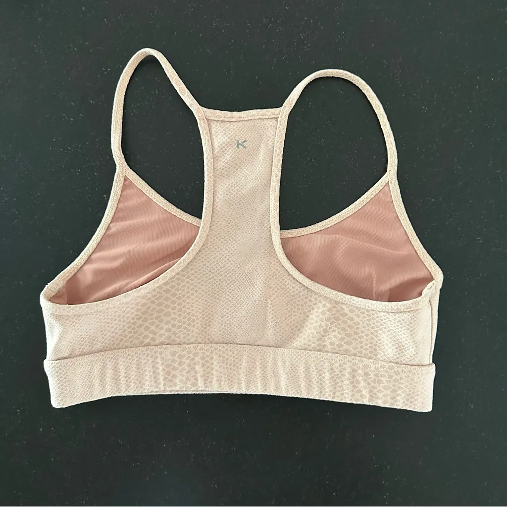 Koral Trifecta Versatility Bra in Camo Snakeskin Light Pink Blush Size Medium - Image 6