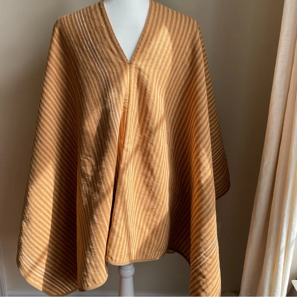 Banana Republic Linen Cotton Thalita Striped Poncho - Image 6