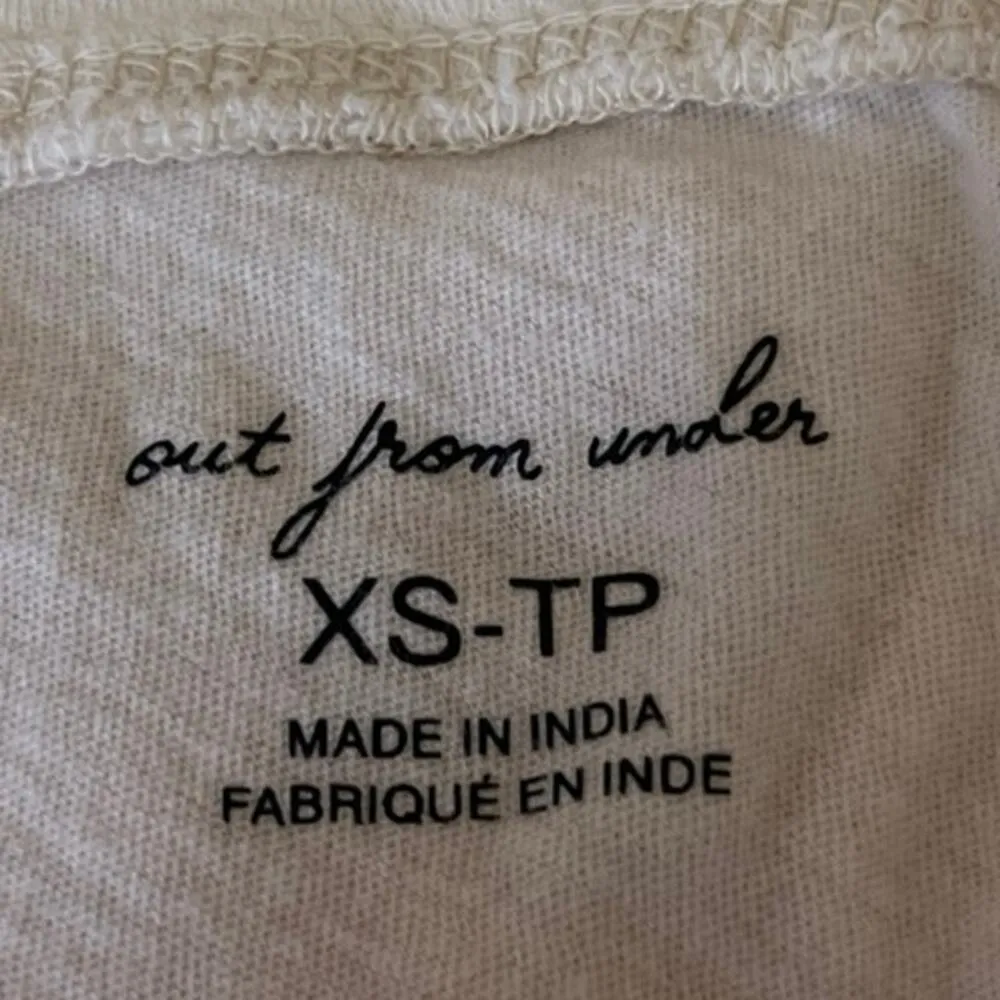 Urban Outfitters Out from Under Yellow Short Sleeve V Neck T Shirt Tee Top Sz XS - Image 3