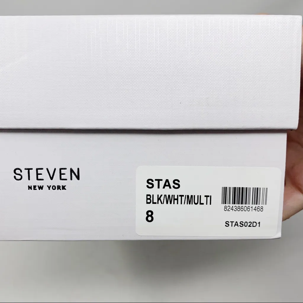 Steven by Steve Madden Stas Stone Buckle Sandals Black White Size 8M NIB - Image 6