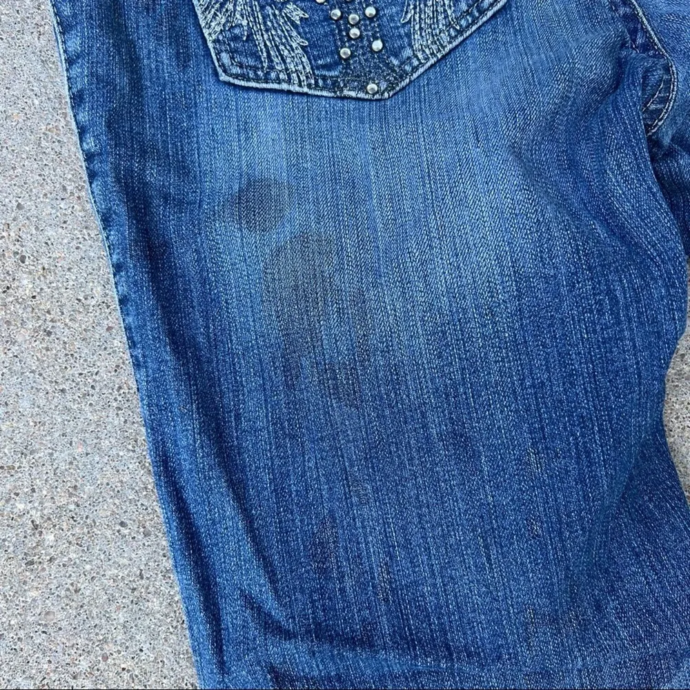 Wrangler rock 47 ultra low rise jeans embellished flap pocket 11x34 - Image 4