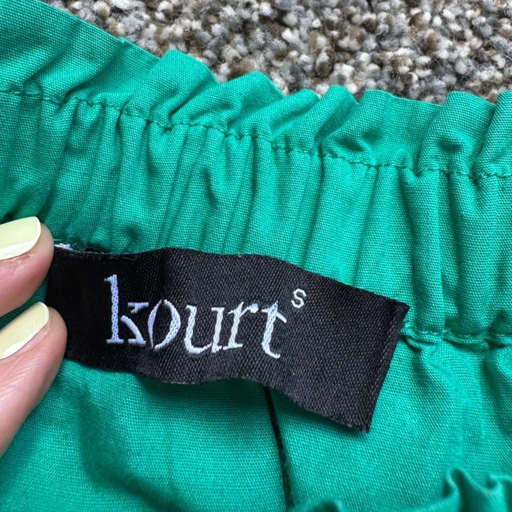 Kourt Ellery Set in green teal Brown - Image 2