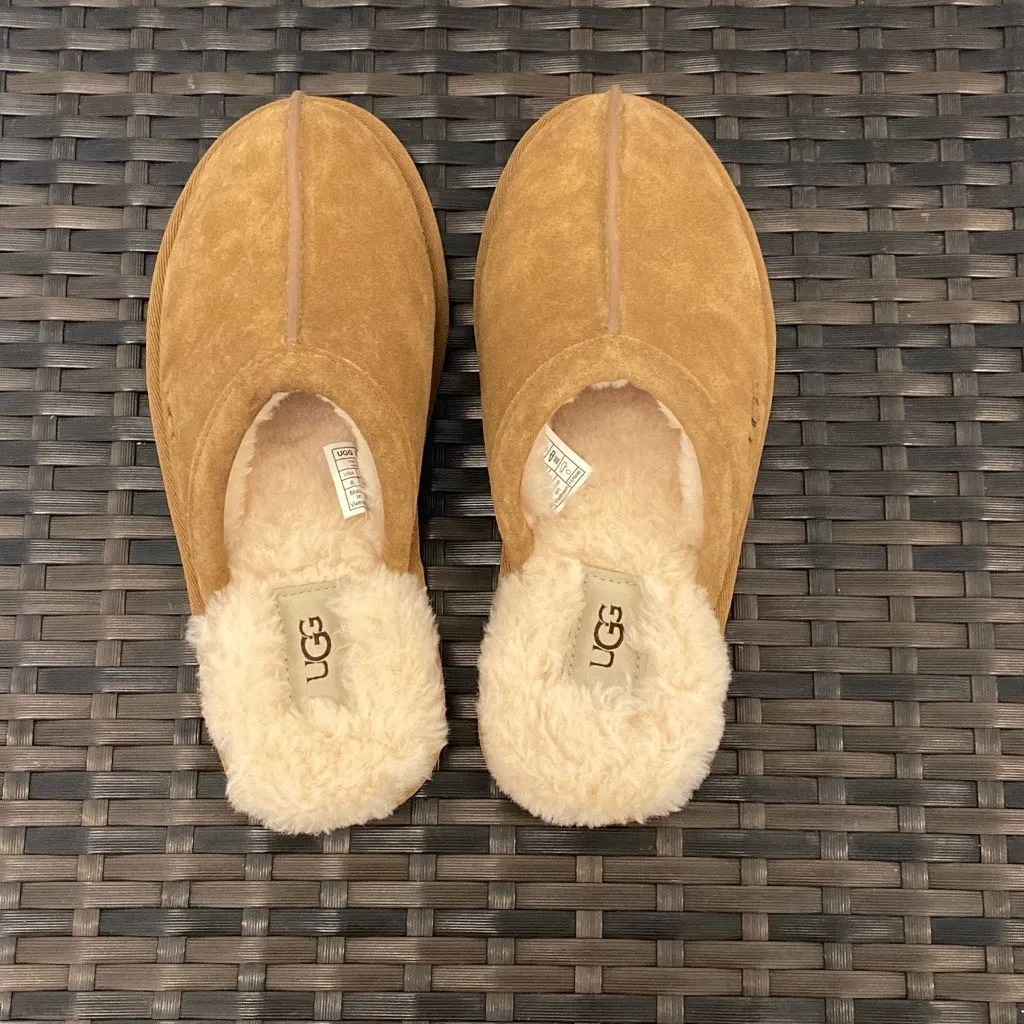 UGG  Scuff suede slippers women’s size 6 - Image 3