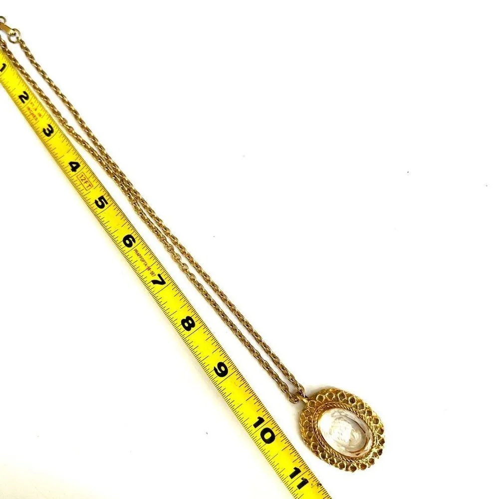 Vintage gold tone cameo necklace - Image 7