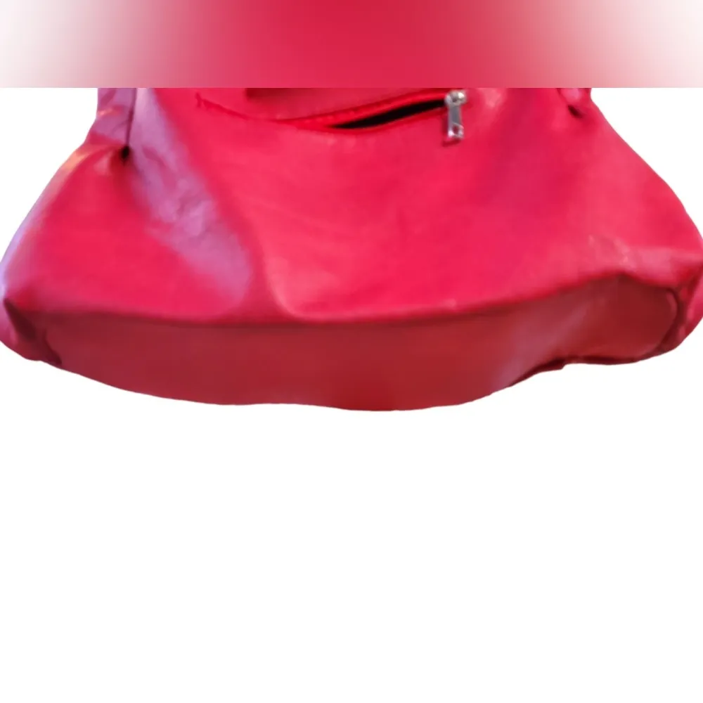 Nwot Red Purse w/ Ruffle detail - Image 6